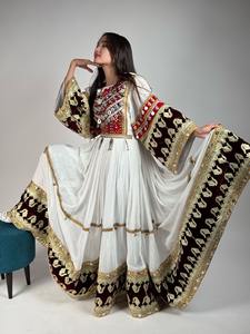 Abaya Modeste à la Mode pour Filles, Fabriquée en Tissu Chiffon, Broderie Faite Main, Style Ethnique, Manches Longues - Parfaite pour le Quotidien - Product Image 5