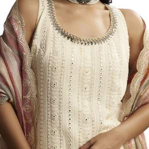 Marfil Lucknowi Sharara conjunto con tejido Dupatta para la venta al por mayor de ropa de novia Eid celebraciones recepciones y a granel festivo étnico - Product Image 4