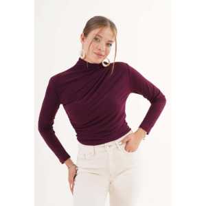 เสื้อคอสูงสีพลัม แต่งระบายที่ไหล่และเอว ผ้าถักลำลอง ขายส่ง - Product Image 4