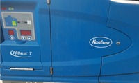 Nordsons Problue7 Original 90% nouvelle machine à colle thermofusible Machine de collage de distribution de bois électrique avec composants d'engrenage