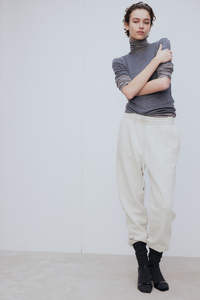 Pantalon pantalon à ourlet élastique en mélange de coton pour femmes personnalisé ajusté décontracté broderie Logo Design gris couleur poche latérale pour l'hiver - Product Image 3