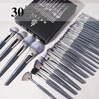 Nouvel ensemble de pinceaux de maquillage professionnels tendance, logo personnalisé, poils synthétiques, fond de teint, fard à paupières, anticernes, kit de pinceaux de maquillage