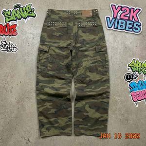 Pantalones Deportivos de Camuflaje Estilo Hip Hop Urbano, Corte Holgado, Estética Vintage Grunge, 100% Algodón, Ecológicos y Transpirables - Product Image 4