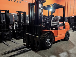 Offre exclusive aux enchères pour chariots élévateurs pneumatiques FD50S 2026 avec capacité de maintien de 11000 lb - Product Image 2