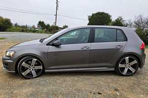 Volkswagen Golf R 2016 Usado, Transmisión Manual de 6 Velocidades - Product Image 2