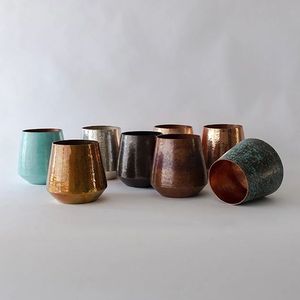 Maceta de metal moderno de lujo martillado diseño superventas Oro Negro Plata maceta para esquinas laterales - Product Image 2