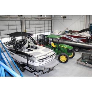 Harris Cruiser 210 CW 2026 con Casco de Fibra de Vidrio, Ancho de 8'6'', Capacidad de Combustible de 28 Galones - Product Image 3