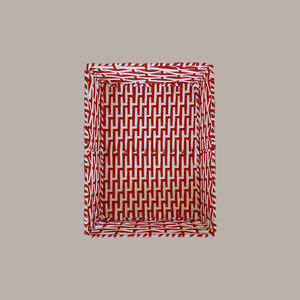 Cesta de regalo de Navidad rectangular mediana blanca y roja con núcleo de metal y revestimiento de papel 360x260x75mm - Product Image 2