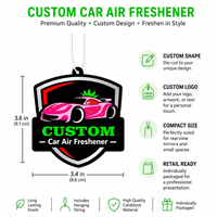 Désodorisant de voiture personnalisé en forme de bouclier, parfum fraise, carte parfumée suspendue pour promotion de logo d'entreprise, cadeaux automobiles