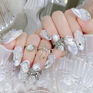 <span class=keywords><strong>Uñas</strong></span> Postizas de Alta Calidad en Color <span class=keywords><strong>Blanco</strong></span> Plateado, <span class=keywords><strong>Uñas</strong></span> de Lujo Hechas a Mano <span class=keywords><strong>con</strong></span> Diseño de <span class=keywords><strong>Rosa</strong></span>, Mariposa y Lazo - Product Image 2