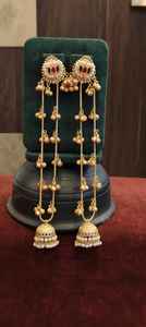 Boucles d'oreilles polonaises Apala de haute qualité pour femmes Boucles d'oreilles de créateur traditionnel indien avec finition antique et touche contemporaine - Product Image 2