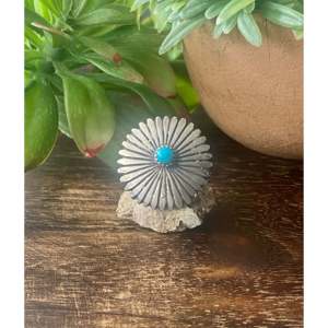 Navajo-Made Fine Jewelry Kingman Turquoise & Sterling <b>Silver</b> <b>Statement</b> <b>Ring</b> Size 6.25 for Everyday Wear - Product Image 1