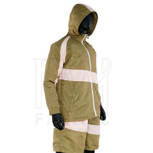 Les ensembles de coupe-vent en deux pièces imperméables légers avec le tissu de Spandex/polyester place pour le logo imprimé fait sur commande des hommes - Product Image 2