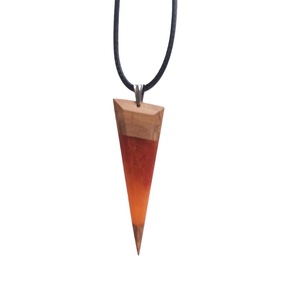 Elegante diseñador Look Madera y resina Chica Weston Look Colgante Uso para llevar bodas y fiestas salientes - Product Image 1