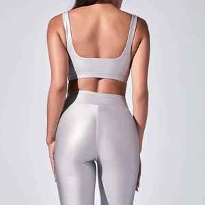 Personalizado de alta calidad de secado rápido de 2 piezas de tela brillante conjunto de Yoga para las mujeres transpirable Fitness Activewear Gym Wear Sports Set - Product Image 2