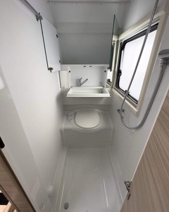 Remolques de Viaje para Autocaravanas Hechos a Medida Euro 640, Casa Móvil, Caravana, Remolque para Tractor, Camper Van - Product Image 2