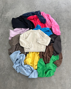 เสื้อสเวตเตอร์ผู้ชายทรงหลวม ผ้าคอตตอน 100% คุณภาพสูง น้ำหนัก 450gsm แบบถัก มีซับใน ผลิตตามสั่ง สำหรับฤดูใบไม้ร่วง ขายส่งระดับพรีเมียม - Product Image 4