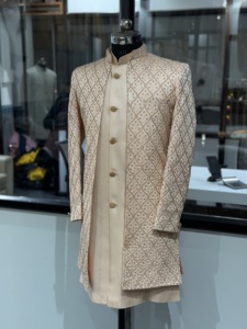 Chaqueta Larga de Lujo para Hombre, Estilo Indo-Occidental, Color Beige Champán, Diseño Tradicional, Bordada, Ideal para Bodas y Fiestas - Product Image 1