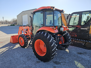 Tracteur agricole Kubota M6060 abordable, 120HP, 60HP, 70HP, 80HP, 90HP, 100HP, 4x4, machine agricole avec transmission sur roues - Product Image 6