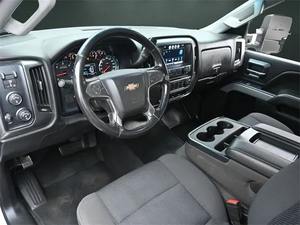 Chevrolet Silverado 3500HD LT 2018, conduite à gauche, 6 places - Product Image 5