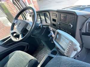 CHASIS MERCEDES ANTOS 2536 6X2 2016 - Product Image 4