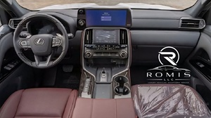 2025 Lex-us LX600 - Product Image 2