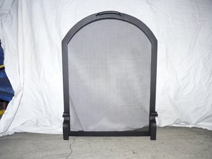 Paravent de cheminée en métal arqué, grille anti-étincelles à mailles fines, protection autonome pour cheminées d'intérieur - Product Image 3