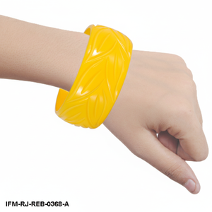 Brazalete de Resina Tallada Amarillo Estilo Vintage, Diseño de Hoja Gruesa, Brazalete Retro para Mujer - Product Image 4