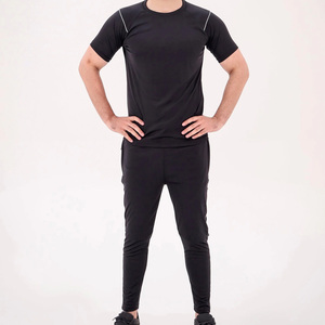 Chándales de verano hechos por fabricante profesional para hombres, chándal de verano ajustado para uso en verano, chándal de verano hecho a medida - Product Image 1