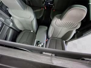 Usado cuidadosamente 2023 para Hyundai Palisade Auto AWD con asientos de cuero interiores ligeros - Product Image 6