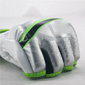 Logo personnalisé Gants MMA légers en cuir véritable Vêtements pour jeunes Gants MMA Gants demi-doigts Gants MMA - Product Image 3