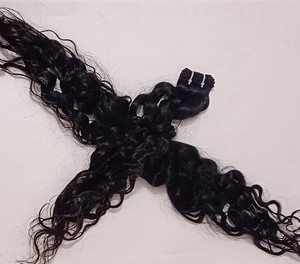 Vente en gros Extensions de cheveux Remy indiens de qualité supérieure de 26 pouces Extension de cheveux naturels bouclés à Jaipur - Product Image 4