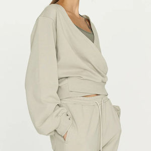 Sudaderas con capucha de algodón de alta calidad para mujer Jersey de manga larga Crop Top Sudadera con cuello en V profundo - Product Image 5