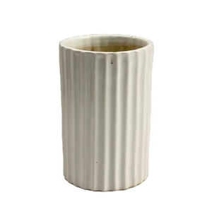 Ceramic White Planter with Drainage Hole Nordic Style Eco-Friendly Home & Garden Use 1-2L Capacity - Product Image 1