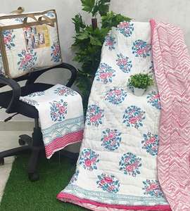 Ropa de Cama Personalizada y Textiles para el Hogar de Algodón HONEYMOON, Juego de Edredón con Diseño Estampado en Blanco y Multicolor, Juego de Cama - Product Image 1