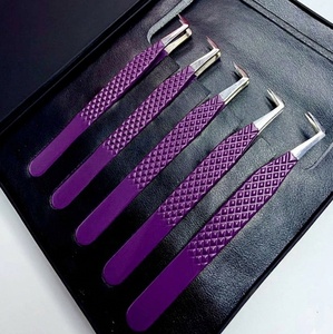 Venta al por mayor GETUP BROSONS IMPEX Pinzas para extensión de pestañas de acero inoxidable antimagnéticas con recubrimiento en polvo morado, agarre de diamante y punta plateada - Product Image 5