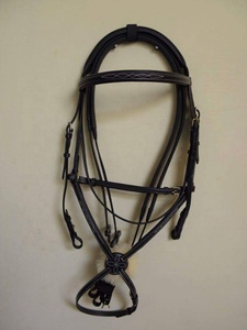 Brida de caballo mexicana de cuero acolchado ecuestre de cuero genuino cómodo y duradero - Product Image 2