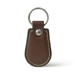 Porte-clés en cuir véritable artisanal de qualité supérieure, cadeaux d'entreprise, personnalisation de la marque, forme ovale, usage quotidien, style personnalisable, typographie - Product Image 2