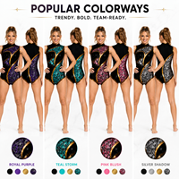 Tenue de majorette personnalisée, justaucorps violet imprimé serpent métallisé, col montant, bordure dorée, sans manches, ensemble de tenue de danse noire