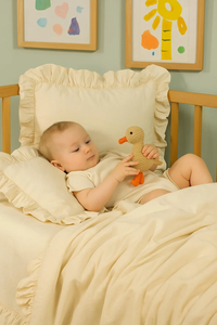 Set di copripiumino 3 pezzi in cotone organico morbido e traspirante modello Vintage biancheria portatile per bambini culla con volant per il sonno dei bambini - Product Image 4