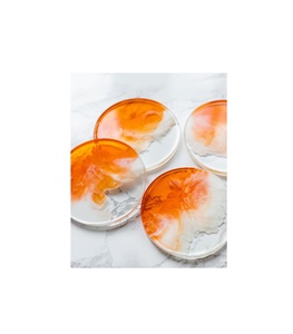 แผ่นรองแก้วเรซิ่นตกแต่ง เข้ากับโต๊ะไม้ โลหะ และแก้วได้อย่างลงตัว เหมาะสำหรับห้องรับประทานอาหาร ห้องนั่งเล่น ร้านกาแฟ สำนักงาน และร้านอาหาร - Product Image 4