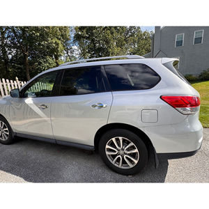 SUV Nis-san Pathfinder d'occasion spacieux, fiable et idéal pour une utilisation familiale ou professionnelle - Product Image 4