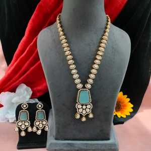 Ensemble de colliers longs en zircon moissanite Fusion élégante de glamour et de grâce magnifiquement conçue pour les personnes soucieuses de la mode - Product Image 4