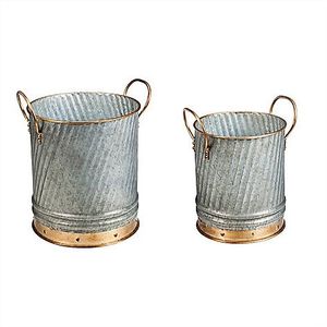 Modernos Jarrones Decorativos de Metal Hechos a Mano, Macetas Galvanizadas para Uso en el Hogar y Restaurantes, Diseño Personalizable y Ecológico - Product Image 4