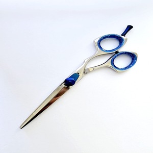 Nouvel ensemble comprenant une paire de ciseaux de coiffure traditionnels et une paire de ciseaux effilés, dont un droit - Product Image 3