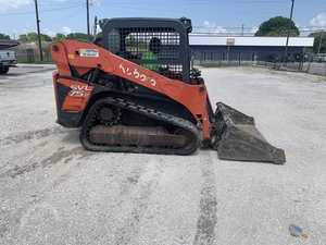 Kubota SVL75-2 HAUTE DÉBIT SKID STEER Disponible - Product Image 4