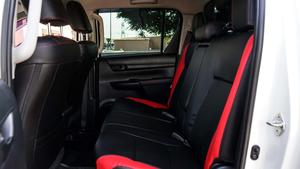 LISTO PARA ENVIAR, TO-YO-TA HI-LUX 2.8 DIÉSEL 2023, VOLANTE A LA DERECHA - Product Image 6