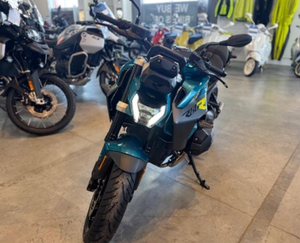 มอเตอร์ไซค์/สกู๊ตเตอร์รุ่น R1300R ปี 2026 ราคาประหยัด 1,300 ซีซี 145 แรงม้า 7,750 รอบต่อนาที ความเร็ว 120+ ไมล์ต่อชั่วโมง พร้อมจัดส่งทันที - Product Image 2