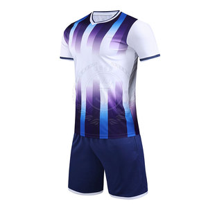 Diseño de Logotipo Personalizado, Conjuntos de Uniformes de Fútbol, 100% Poliéster, Secado Rápido y Transpirable, Precio al por Mayor en Existencia, para Hombre - Product Image 2