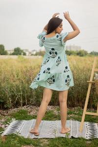 Robe indienne en coton de style bohème faite à la main pour femmes tenue de fête de mariage d'été cadeau de mariée personnalisé en vente - Product Image 4